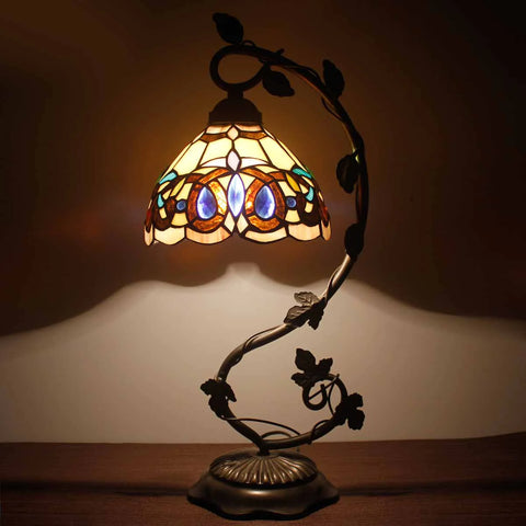 tiffany-lamps-living-room-4