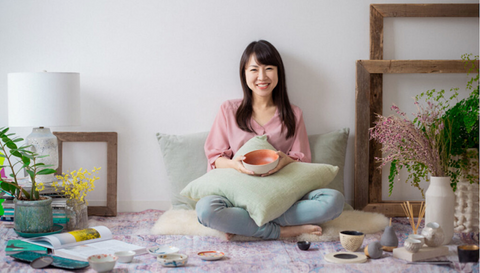 kintsugi pottery with founder Yuki