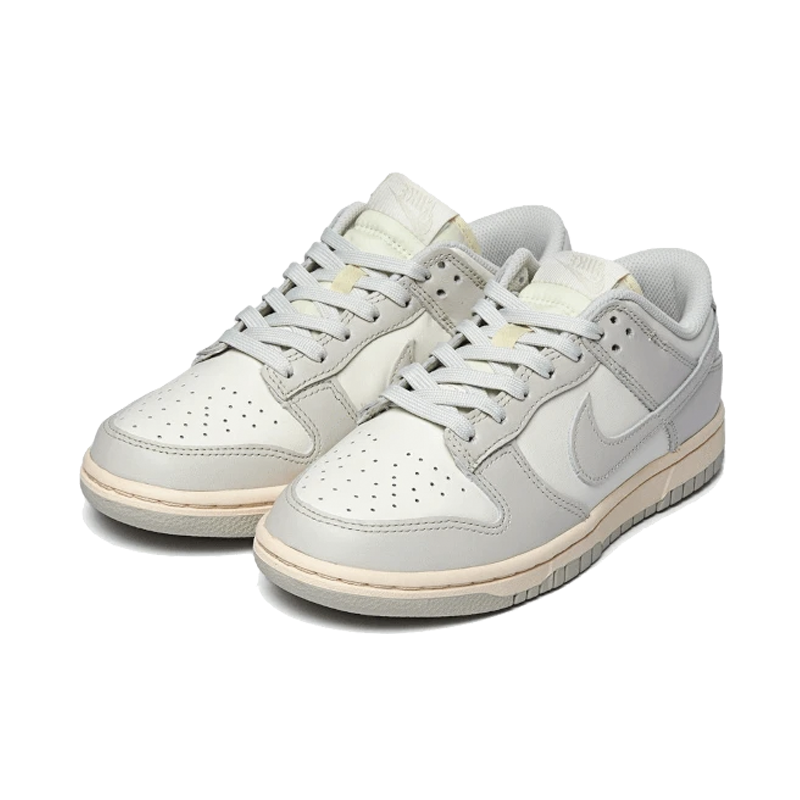 nike dunk low bone white