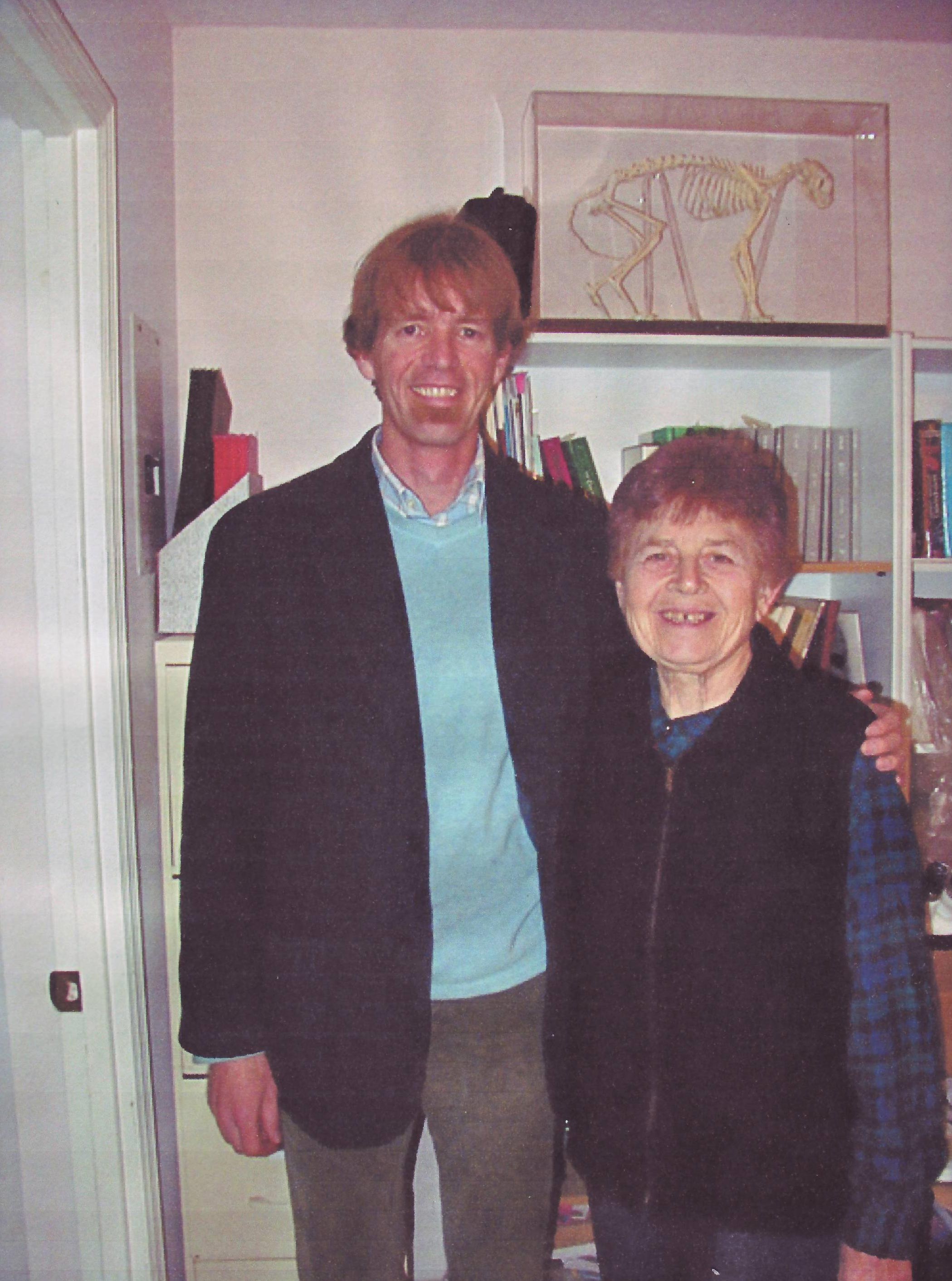 Dr. Hulda Clark with Oskar Thorvaldsson (ca 2004)