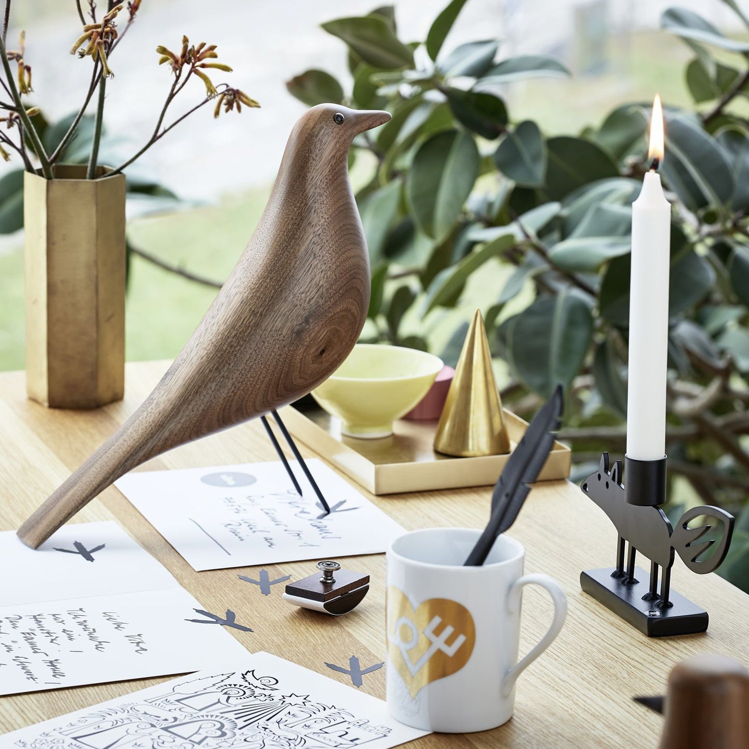 vitra eames bird walnut