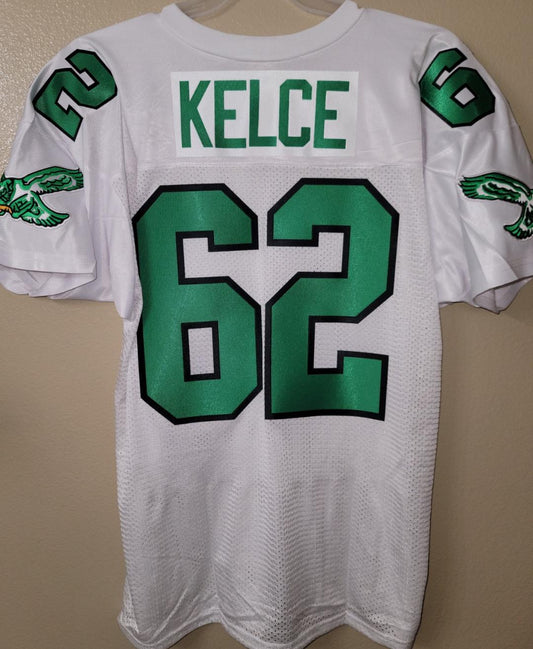 Glad I Waited to Buy a Hurts Jersey 💪🦅 : r/eagles