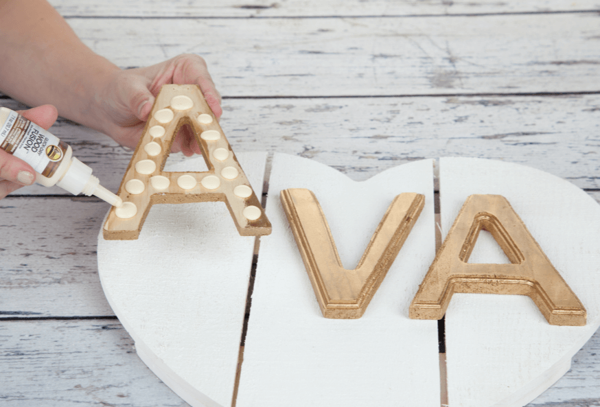 How to Glue Wood to Wood: Personalized Wood Heart