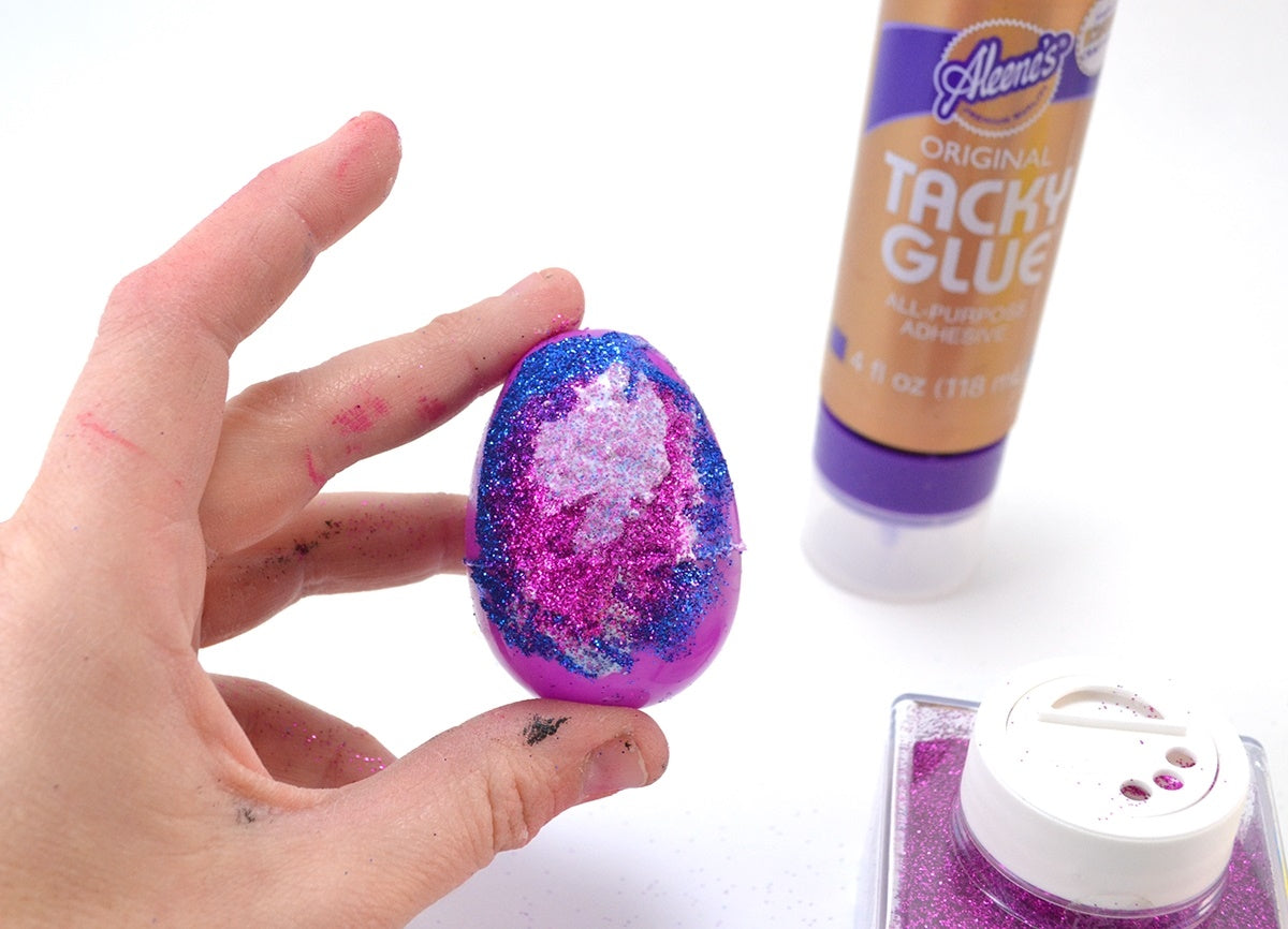 How to Glue Glitter to Plastic - Glitter Galaxy Eggs
