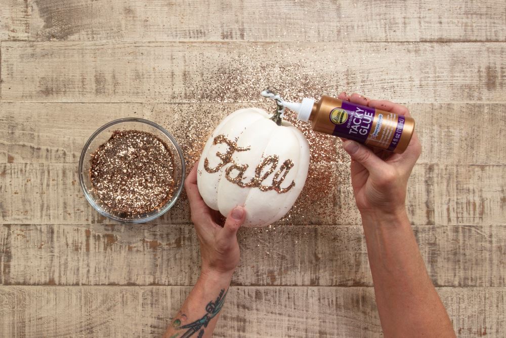 Aleene's Fall Glitter Pumpkins