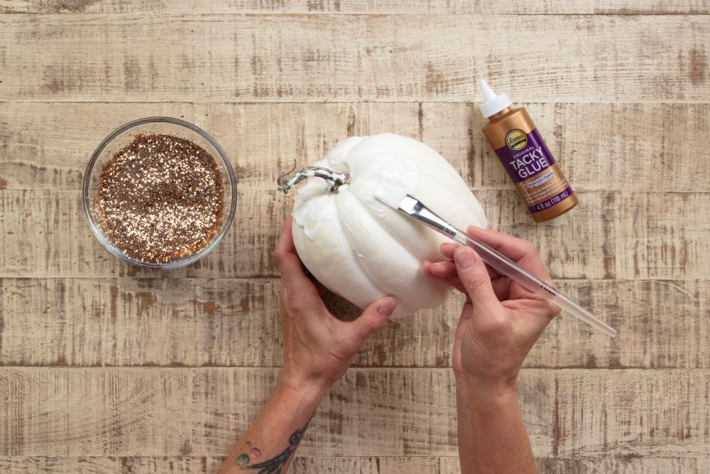 Aleene's Fall Glitter Pumpkins