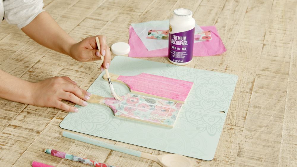 Aleene's How To Decoupage Kitchen Accessories - adhere to board and seal