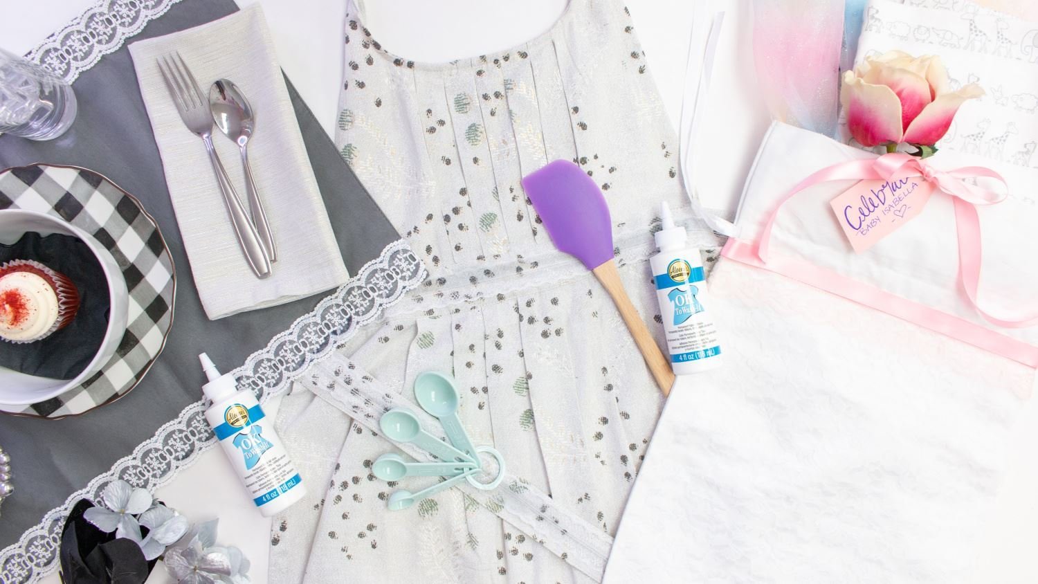 The Best Fabric Glues for Patches and Patchwork DIYs