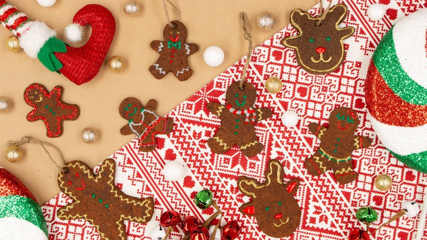 Homemade Christmas Gift Ideas Your Family & Friends Will Love