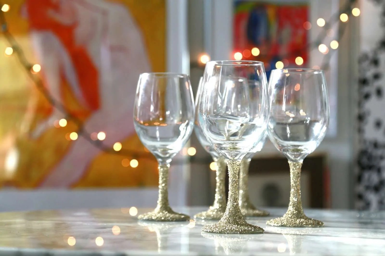 10 Creative Glass Crafts to Make with Aleene's