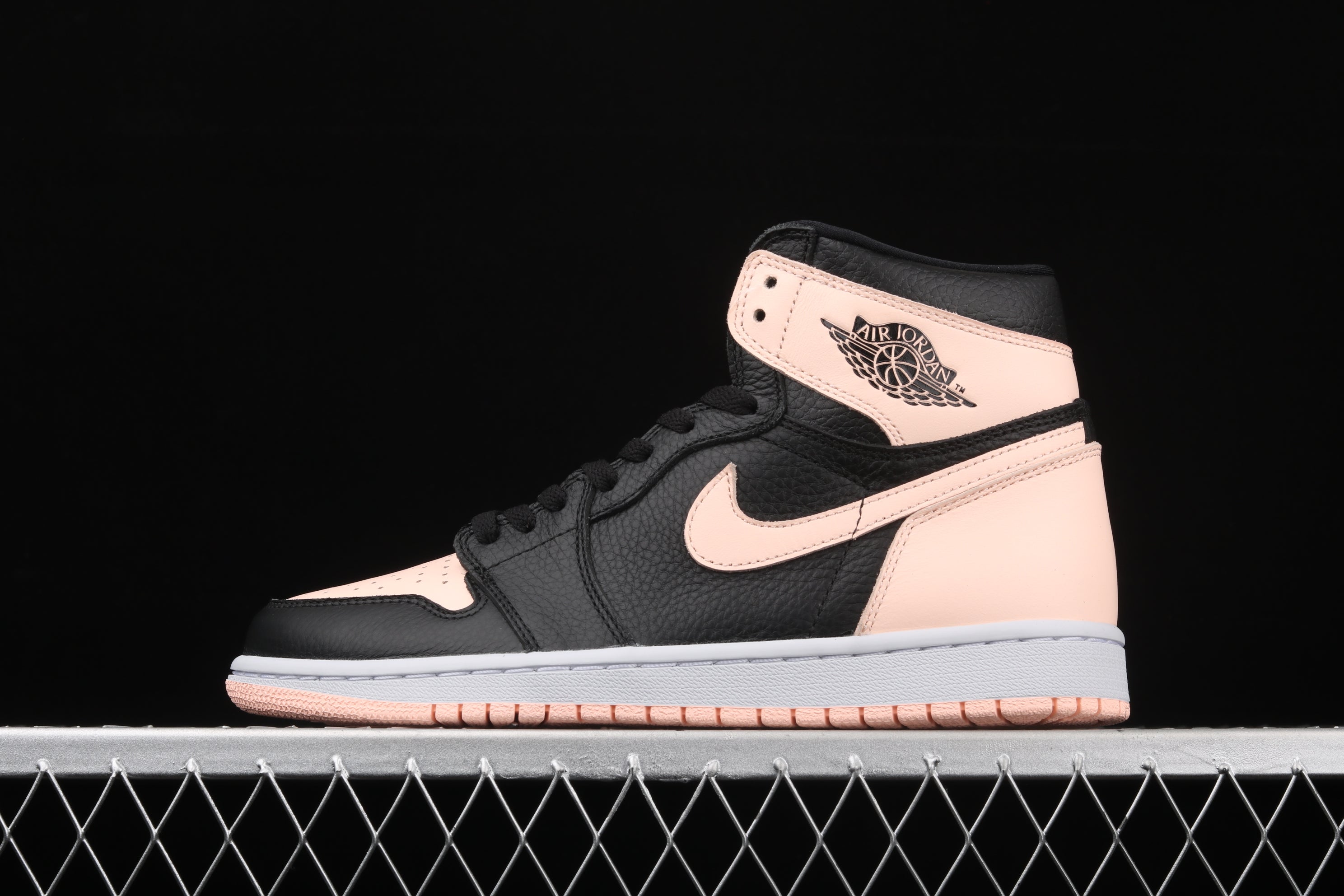 Nike Air Jordan 1 "Crimson Tint" AJ1 Joe 1 Black Powder