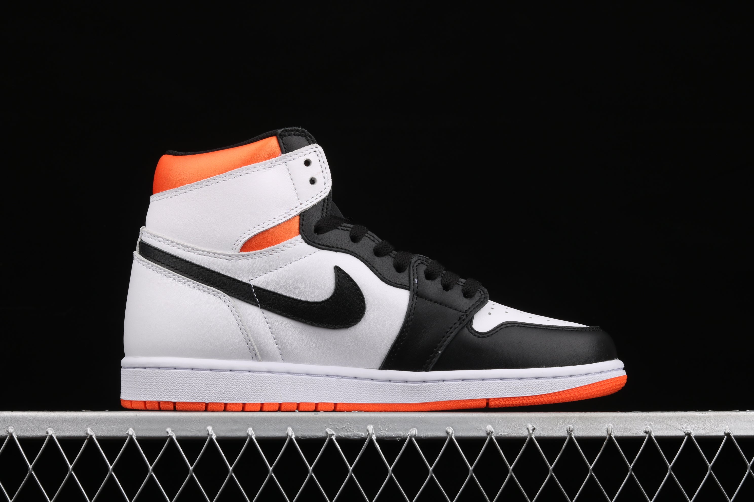 Air Jordan 1 High OG "Black Toe Shattered Backboard" AJ1 Joe 1 smashed backboard black toe