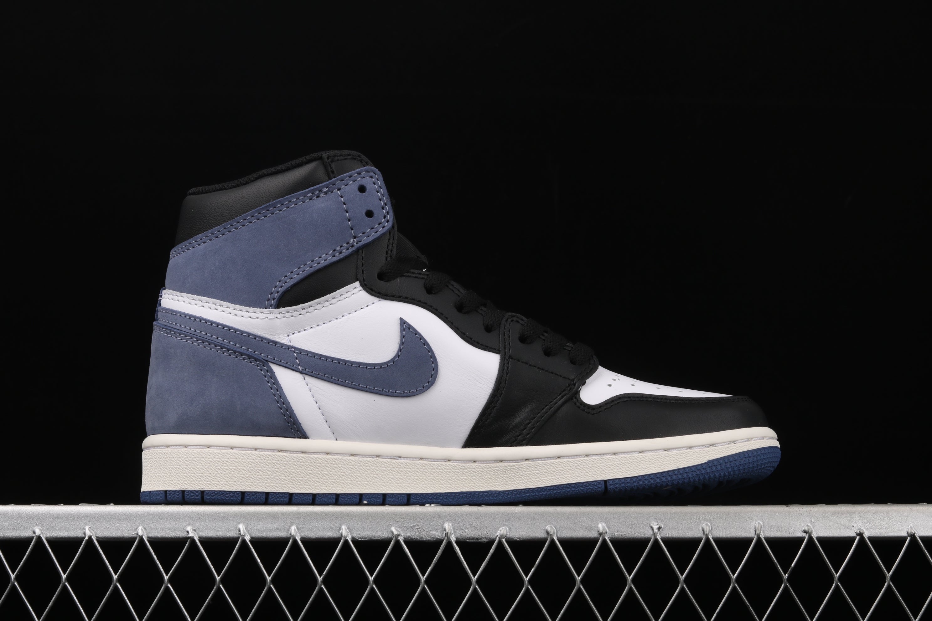 Nike AJ1 Retro High OG Sixth Crown Blue Moon