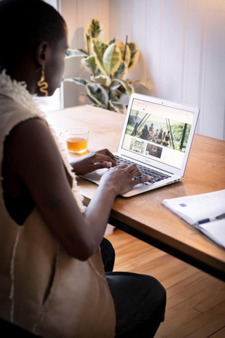 menstruer et travailler