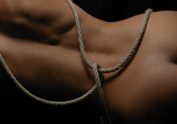 partner in bdsm ropes