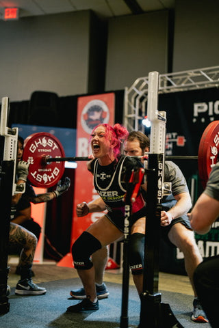Molly Hendryx at a powerlifting meet