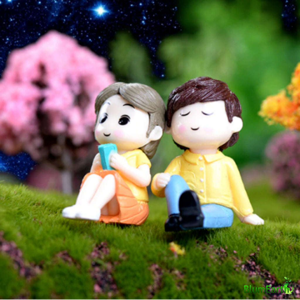 Cute Couple In The Garden Miniature Set – BlumEarth
