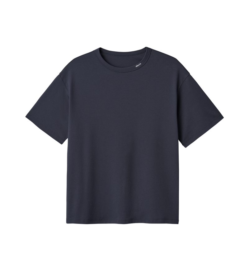 佐藤健 ABYTS NECK MINI LOGO T-SHIRT NAVY | labiela.com