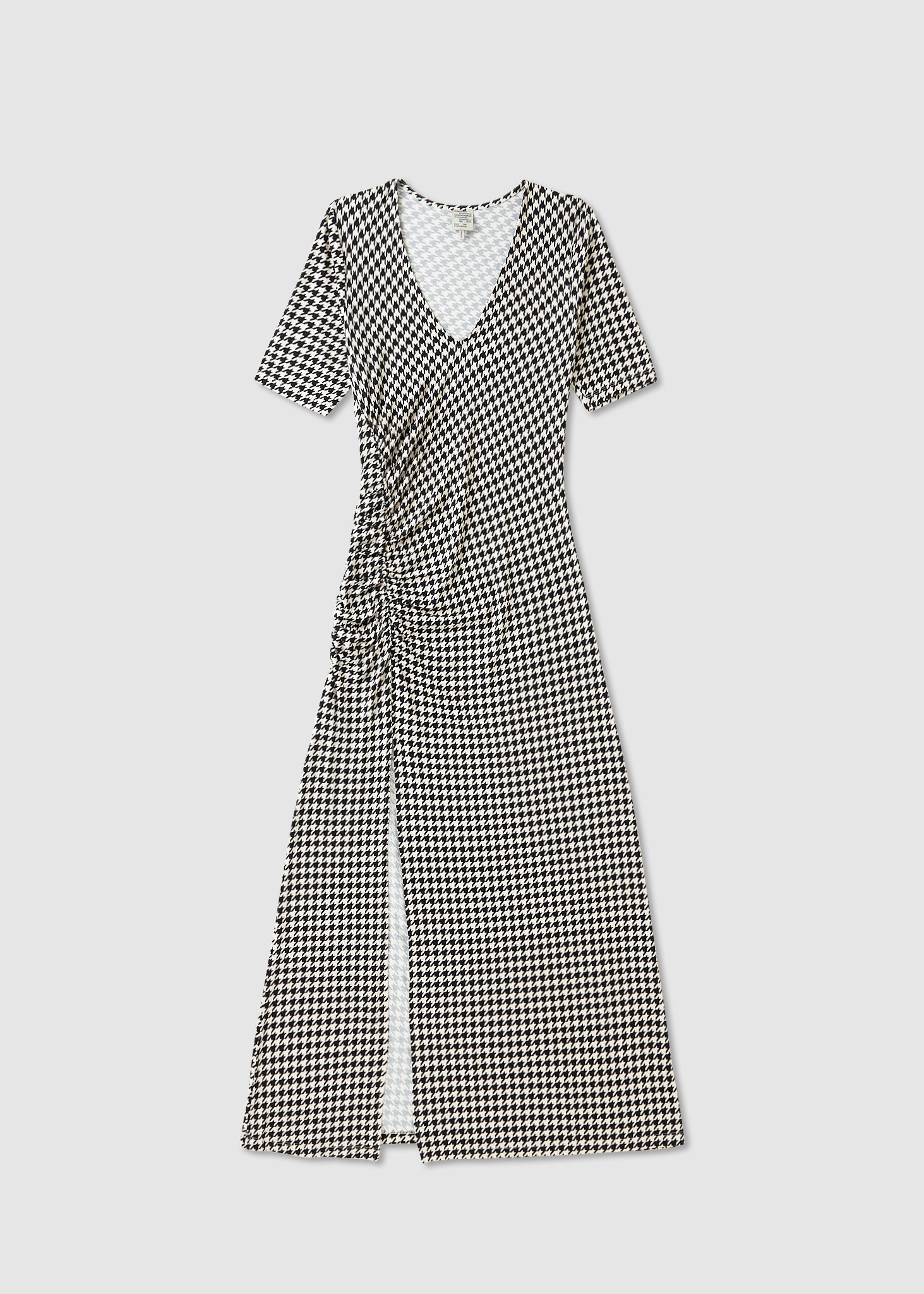 Image of Baum Und Pferdgarten Womens Jeanette Ruched Check Dress In Black White Check