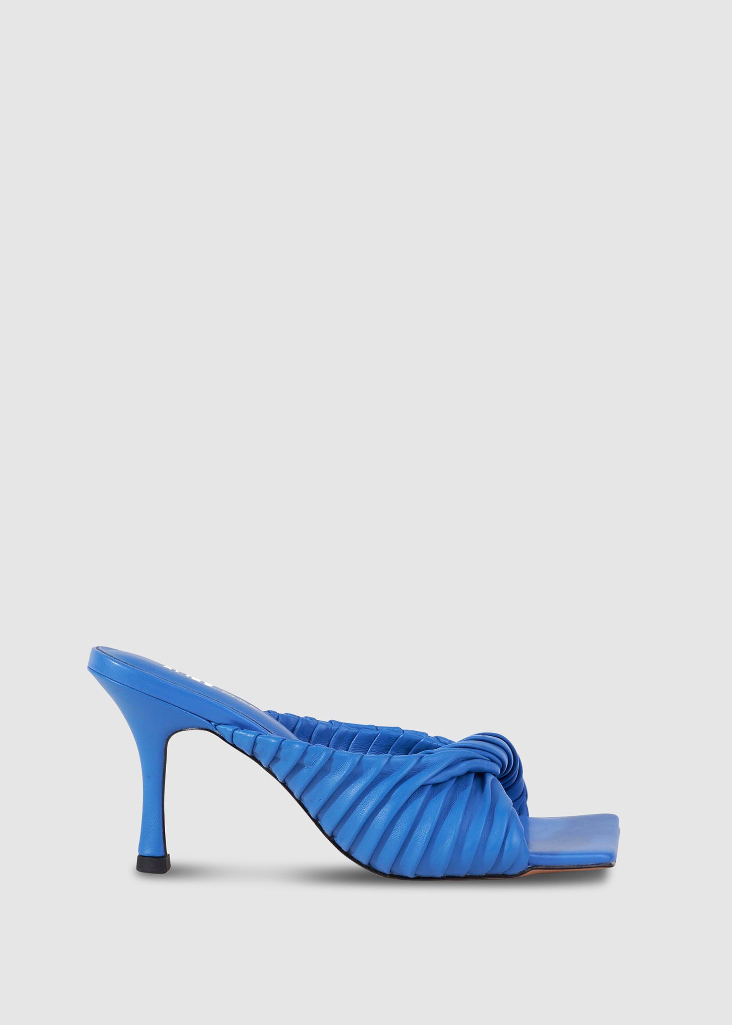 Image of Alias Mae Womens Flora Leather Pleated Heels In Bright Blue