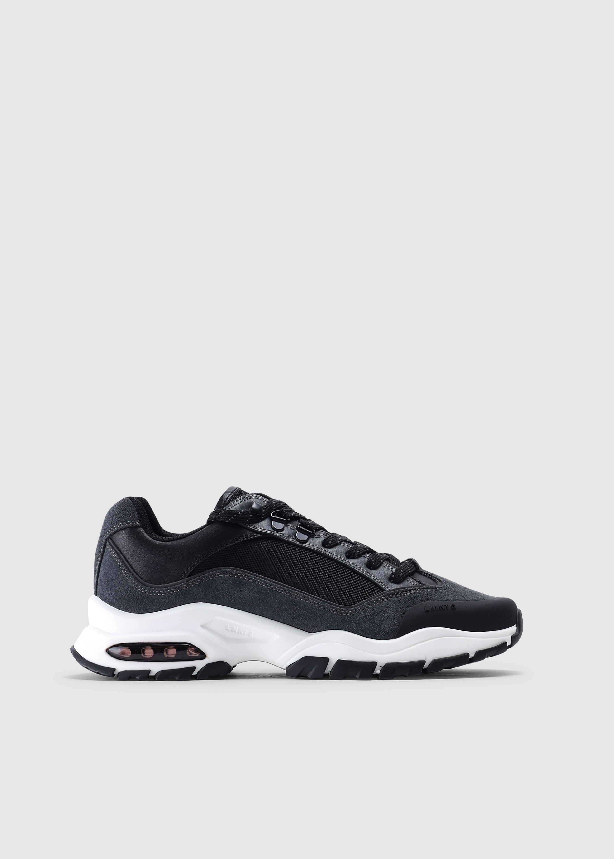 Image of LMNTS Mens Eiger Trainers In Black/Charcoal