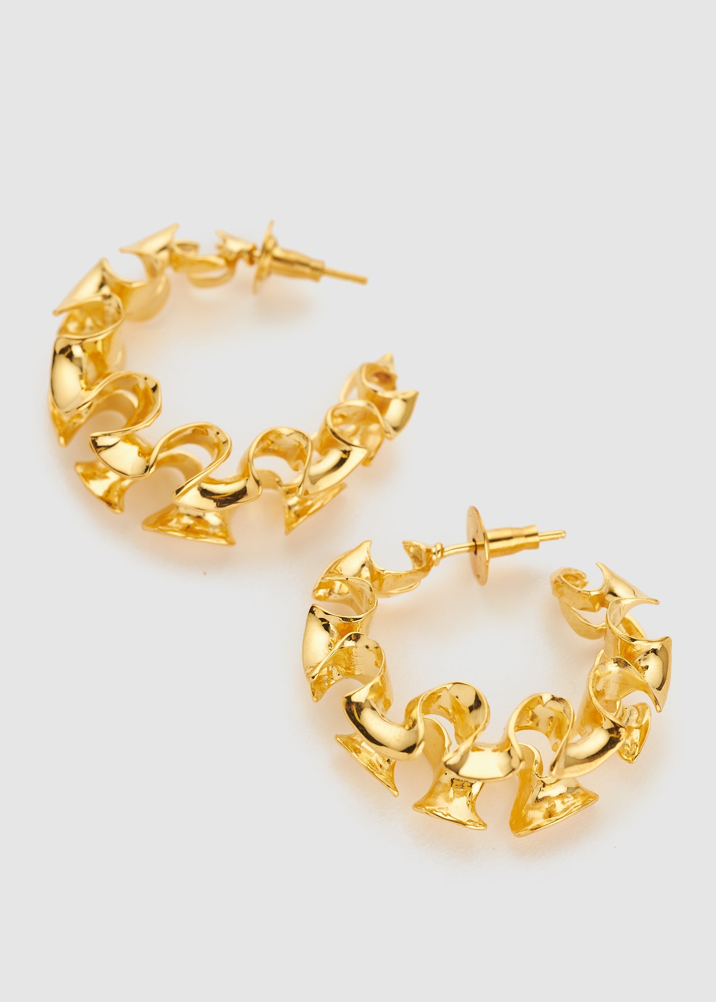 Image of Misho Womens Mini Frost Flowers 22Ct Gold Plated Earrings In Gold