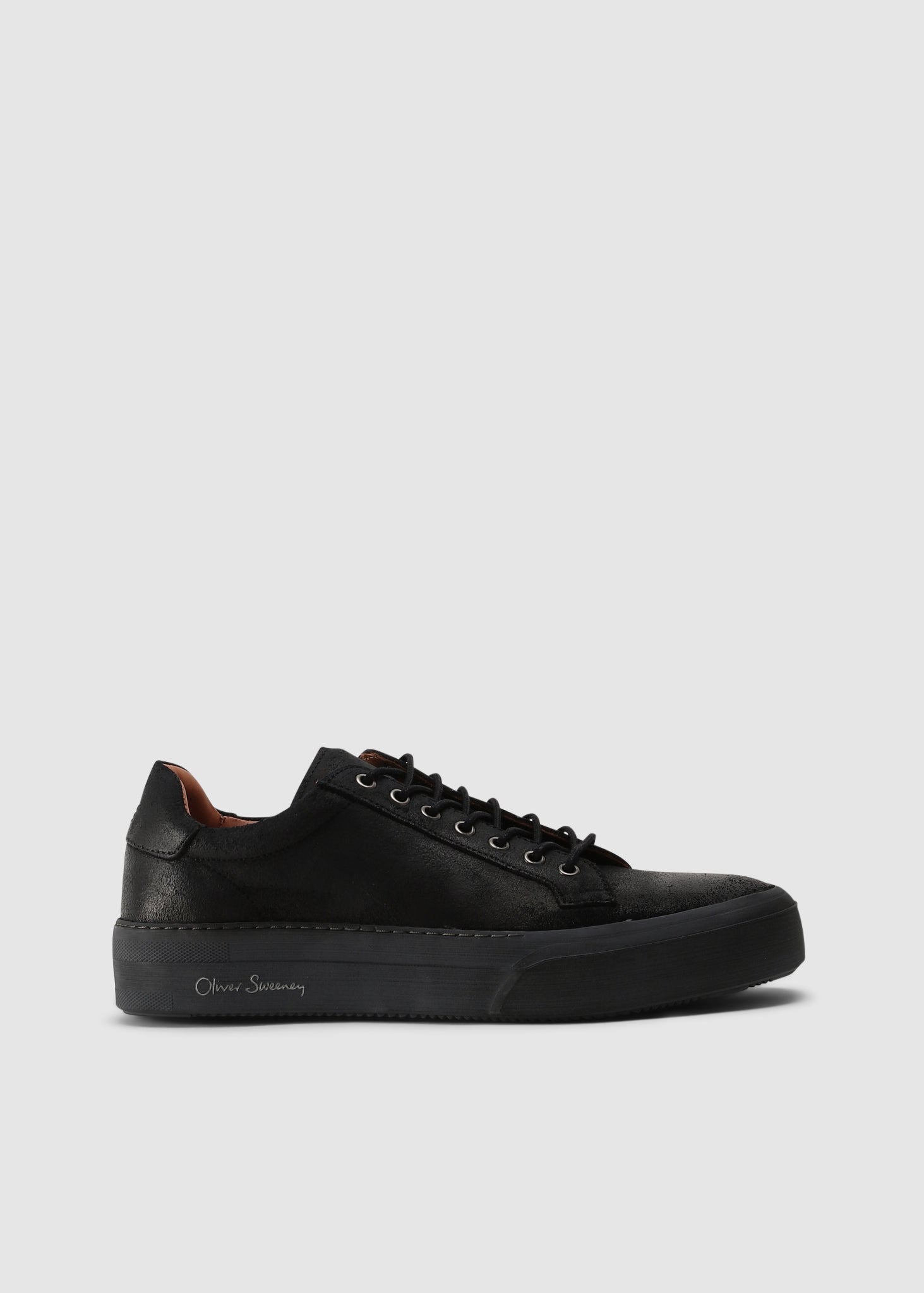 Image of Oliver Sweeney Mens Penacova Trainers In Black