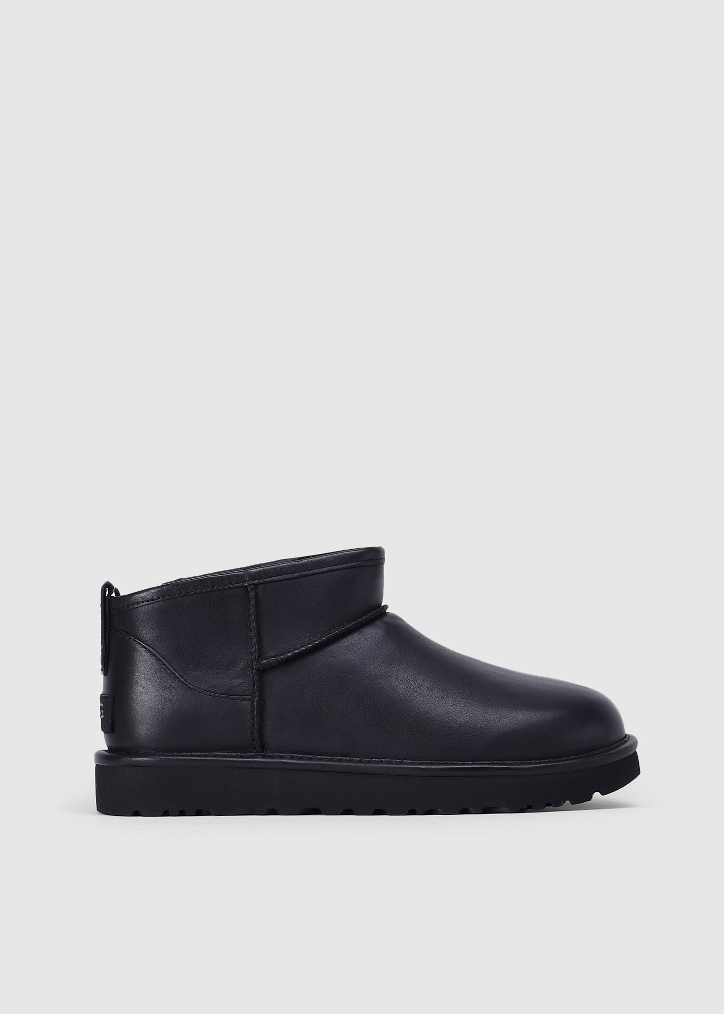 Image of Ugg Womens Classic Leather Ultra Mini Boot In Black