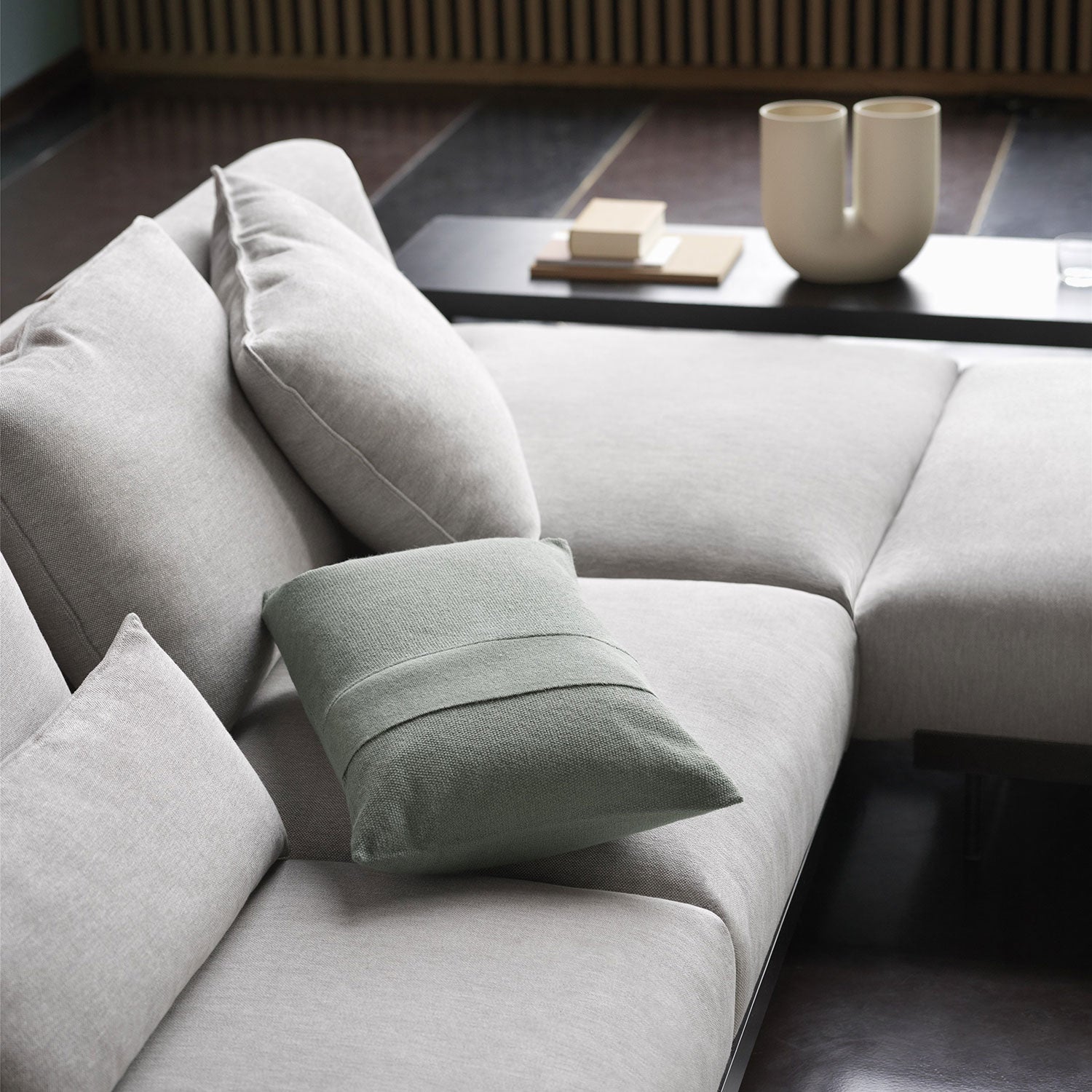 In-Situ-Modular-Sofa-Series-Lifestyle-Image_1500.jpg__PID:2d06414b-50c4-4311-bbed-b1384590edc7