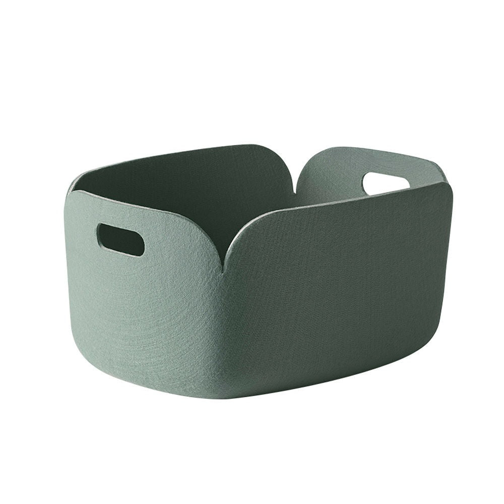 muuto_restore_basket_green.jpeg__PID:ce0ea08a-1a7c-43e6-9ef6-11c26a102d12