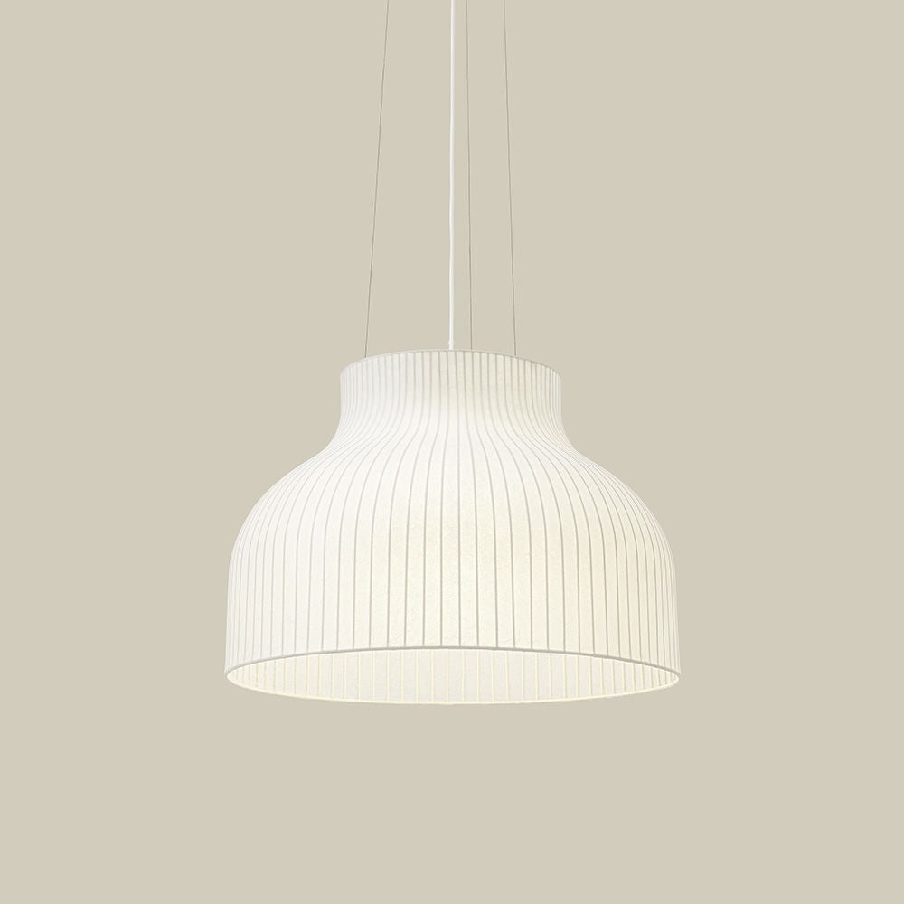 muuto_strand_pendant_60cm_open.jpeg__PID:52fc7ed9-0440-406a-b028-91972b173076