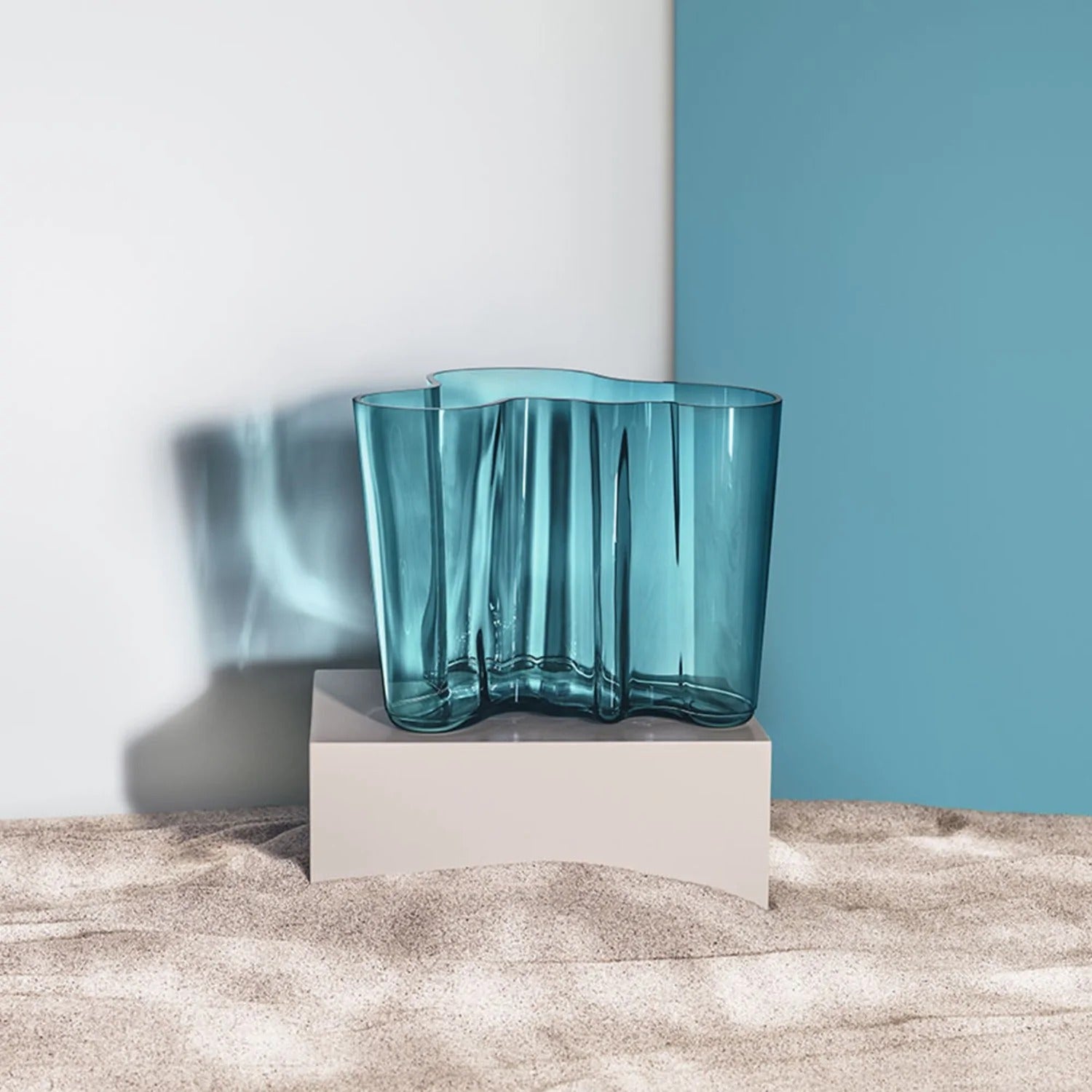 iittala | aalto savoy vase | sea blue 16cm