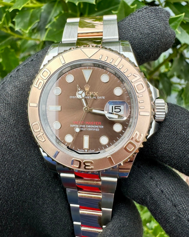 Rolex Yacht-Master 40 watch: Oystersteel and Everose gold