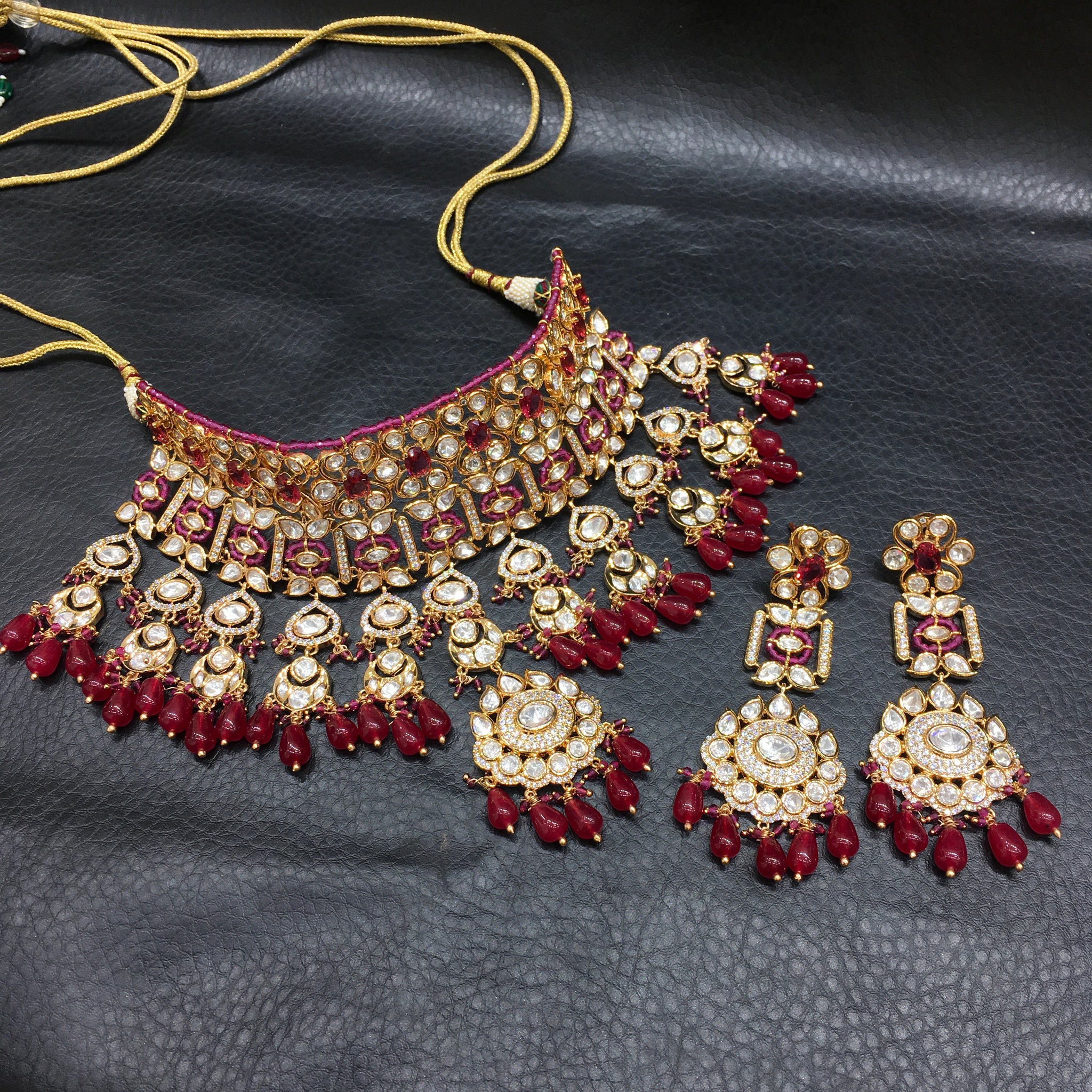 Choodiyan Katrina - Kundan Choker Set with Mathapatti