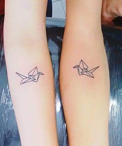 Tatouage cygne couple