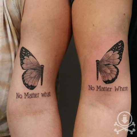 Tatouage papillon couple