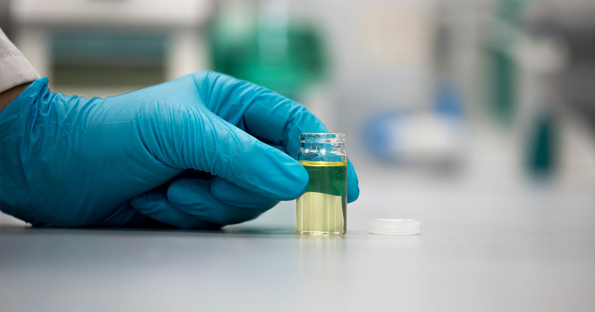 CBD oil analysis in laboratory