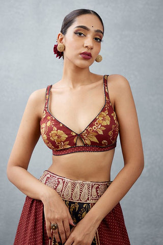 20+ Cotton Saree Blouse Designs: Latest, Simple, and Trendy