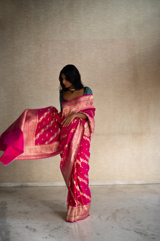 How to Choose a Wedding Banarasi Saree - Mehal Indian Pink Silk Banarasi Saree