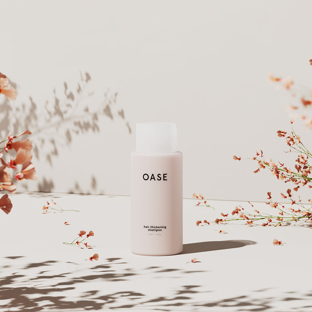 oase hair thickening shampoo conditioner 2x 300ml sfeerfoto bloemen shampoo