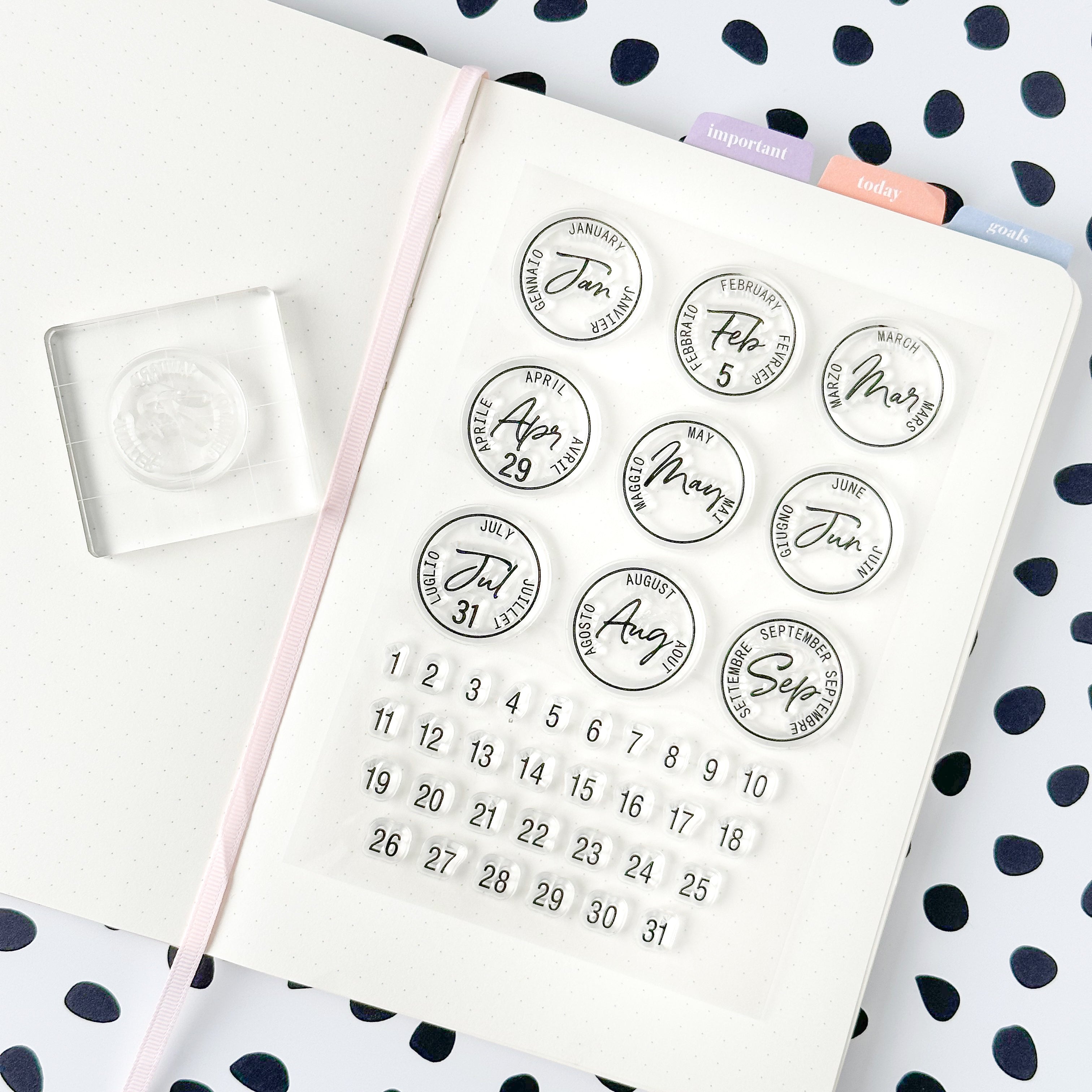 Rubber stamp - Habit tracker circle perfect for planner and journals -  Extraordinary stationery