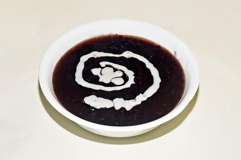 Bubur Pulut Hitam. Photo by Choo Yut Shing.