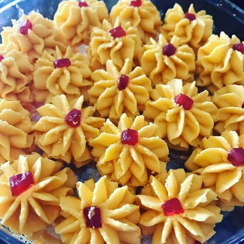 Dahlia Cookies. Photo by Souha.Co.