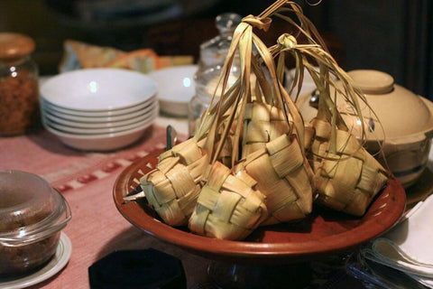 Fully wrapped bundle of Ketupat.