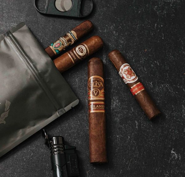 Oliva 3-Cigar Genuine Leather Case