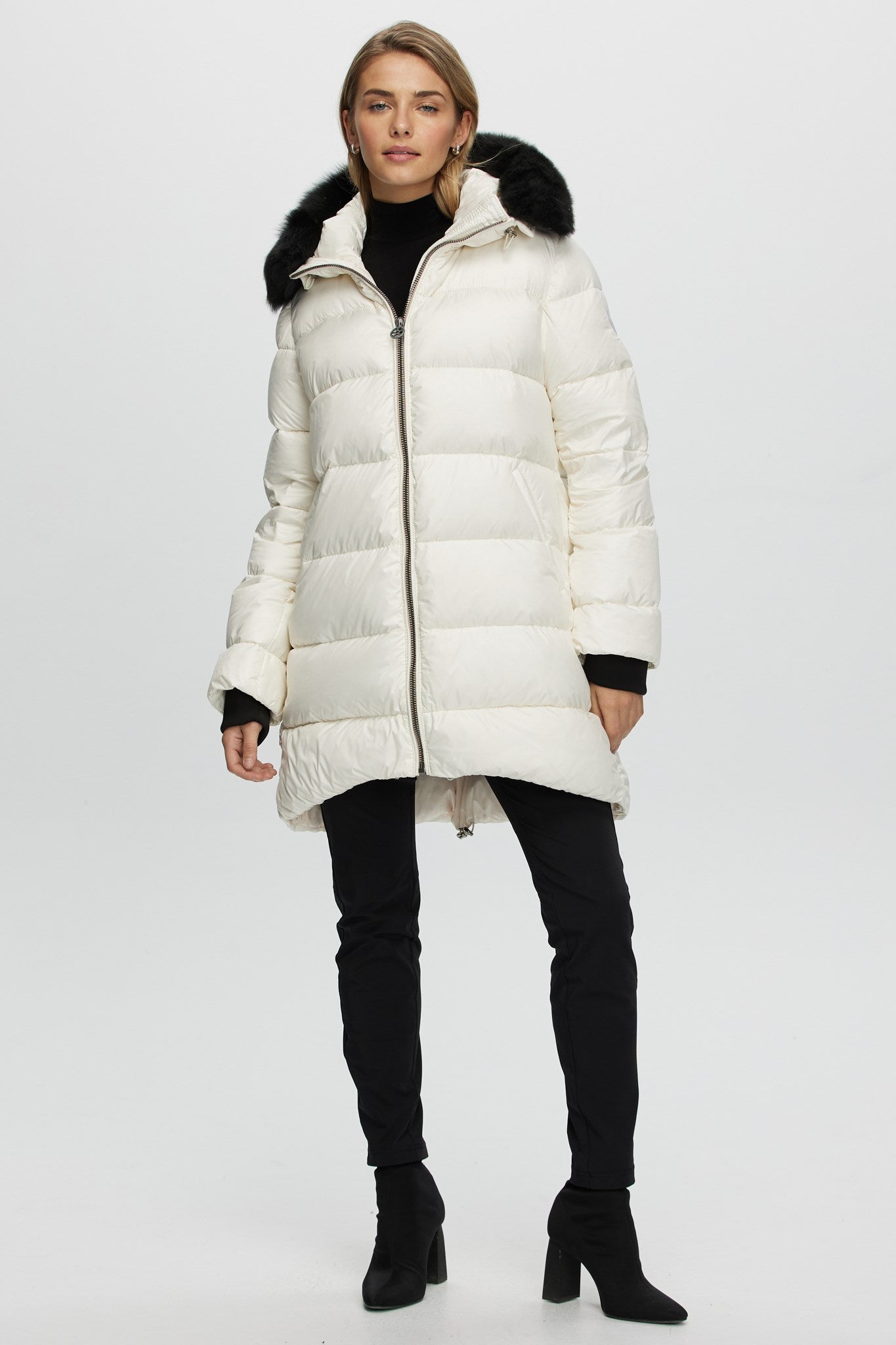 APRES-SKI JACKET WITH DETACHABLE TOSCANA SHEARLING LAMB HOOD TRIM - Gorski Montreal product image