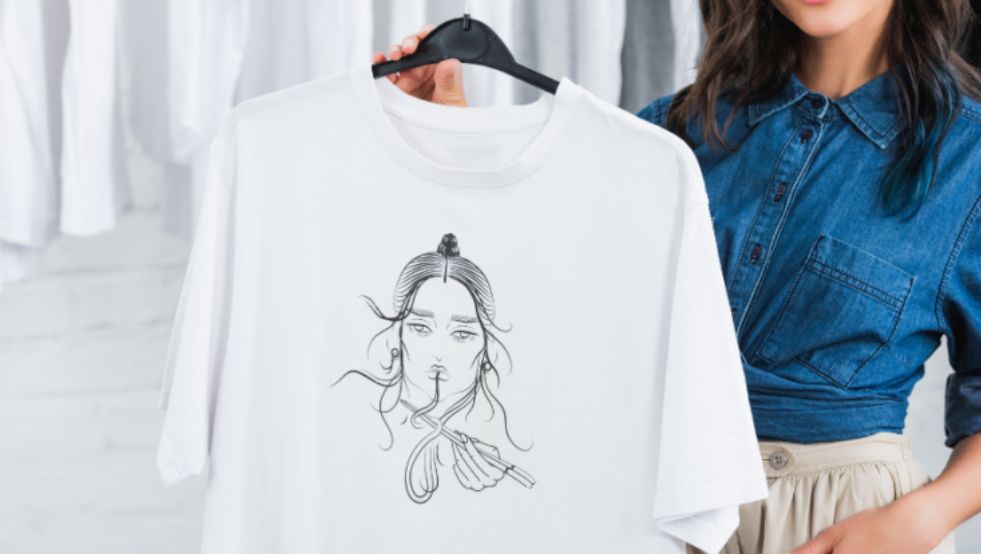 Here Are 10 T-Shirt Design Trends You’ll Love To Have In 2024