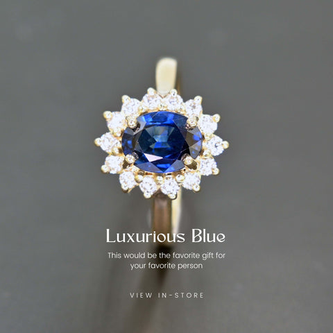 Front view of the Luxurious Blue ring which was handcrafted by Shiraz Jewelry in Chiang Mai, Thailand