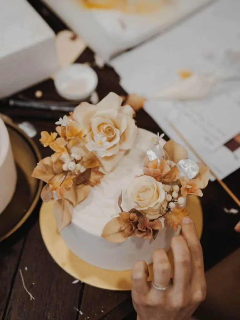 Decorating cake with wafer paper flowers