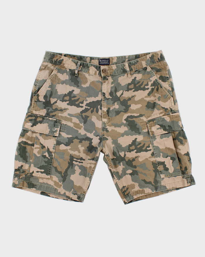 image of Levi's Camouflage Cargo Shorts - XL